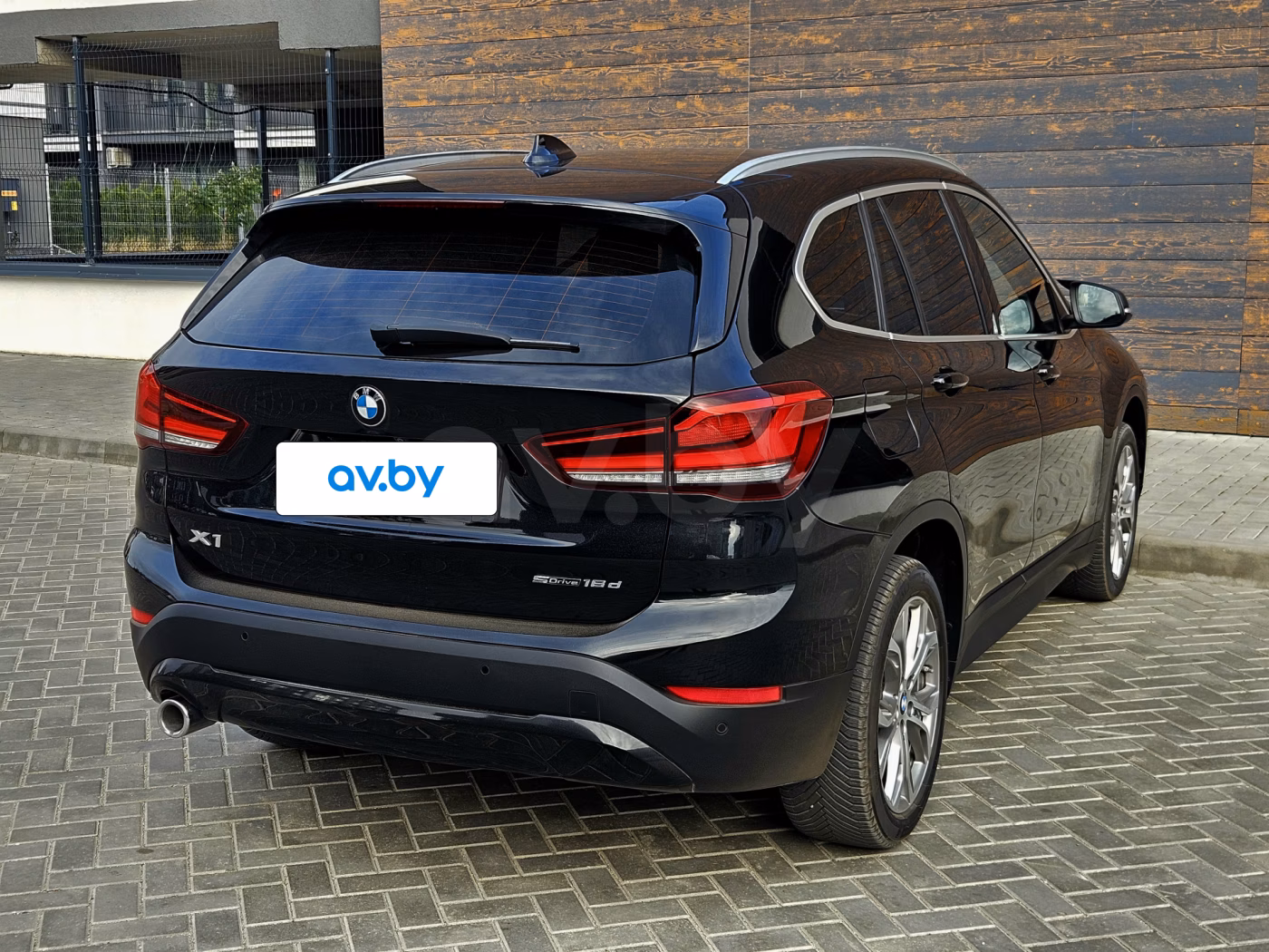 BMW X1 фото 5