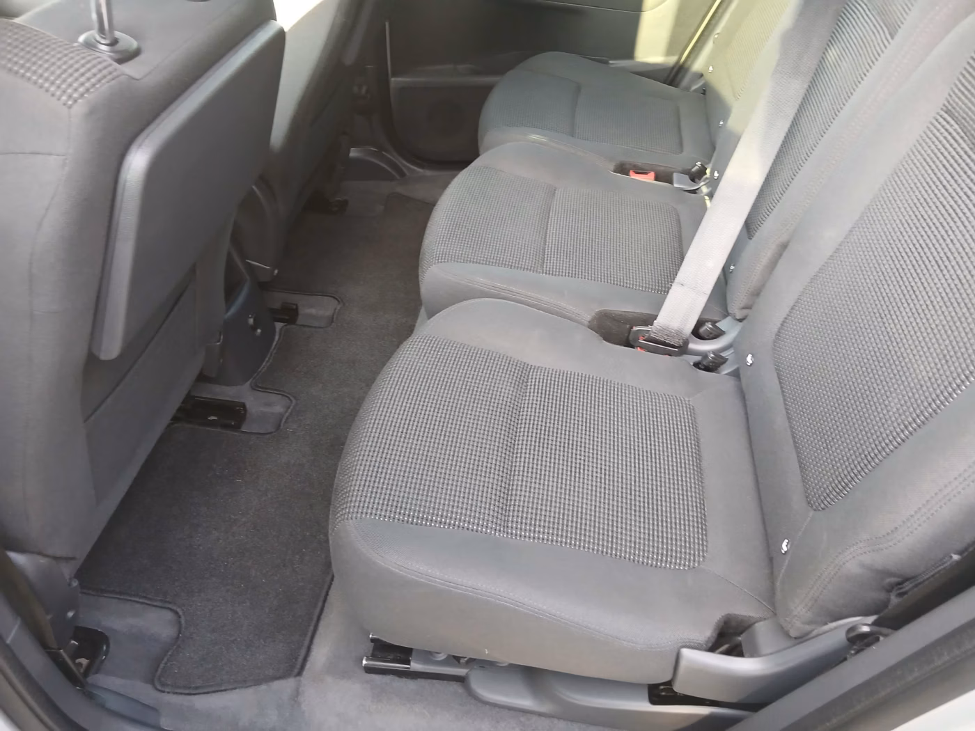 Peugeot 5008 фото 19