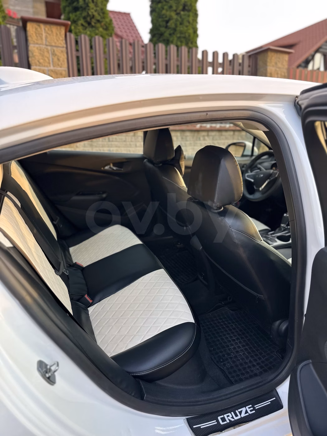 Chevrolet Cruze фото 10