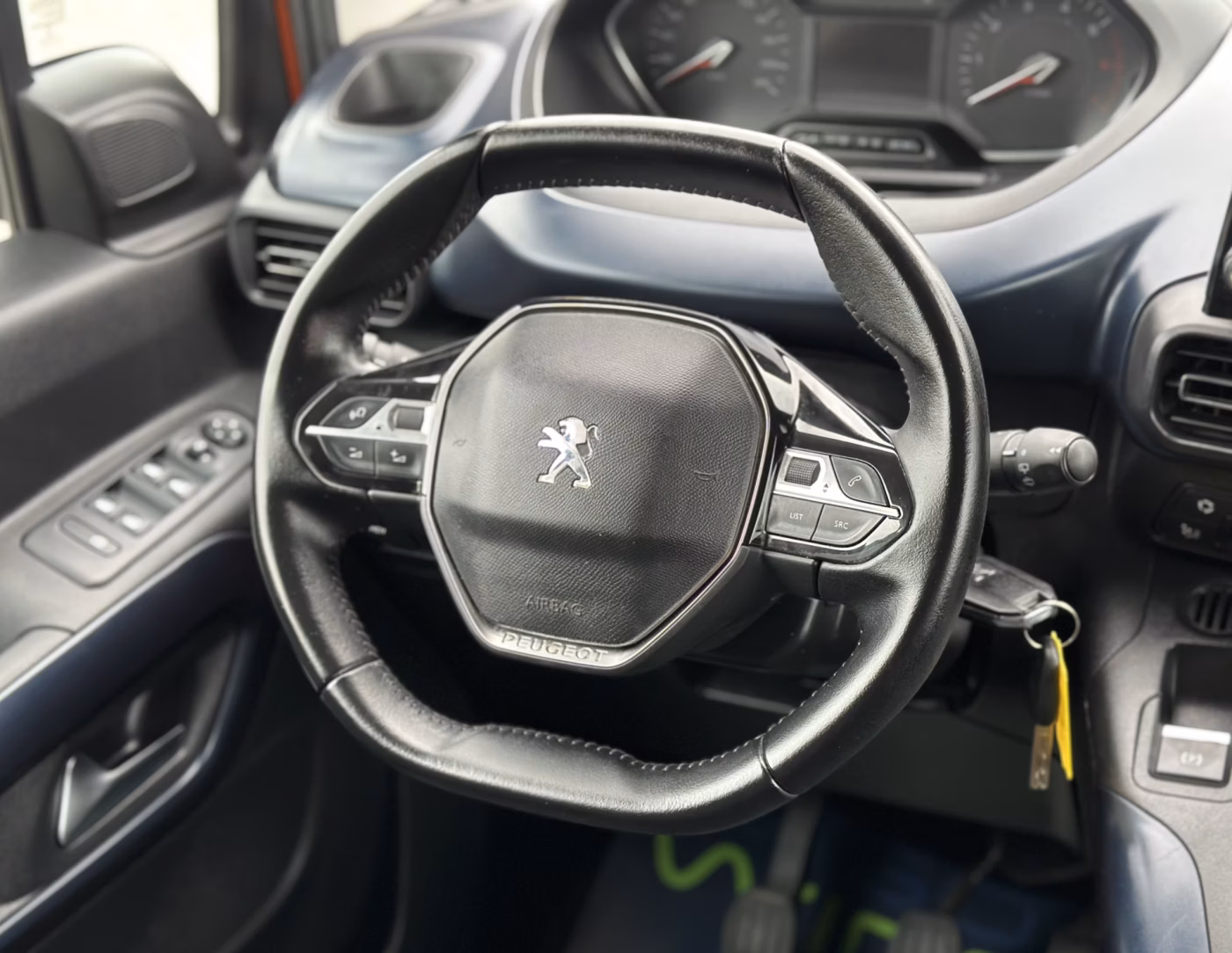Peugeot Rifter фото 14