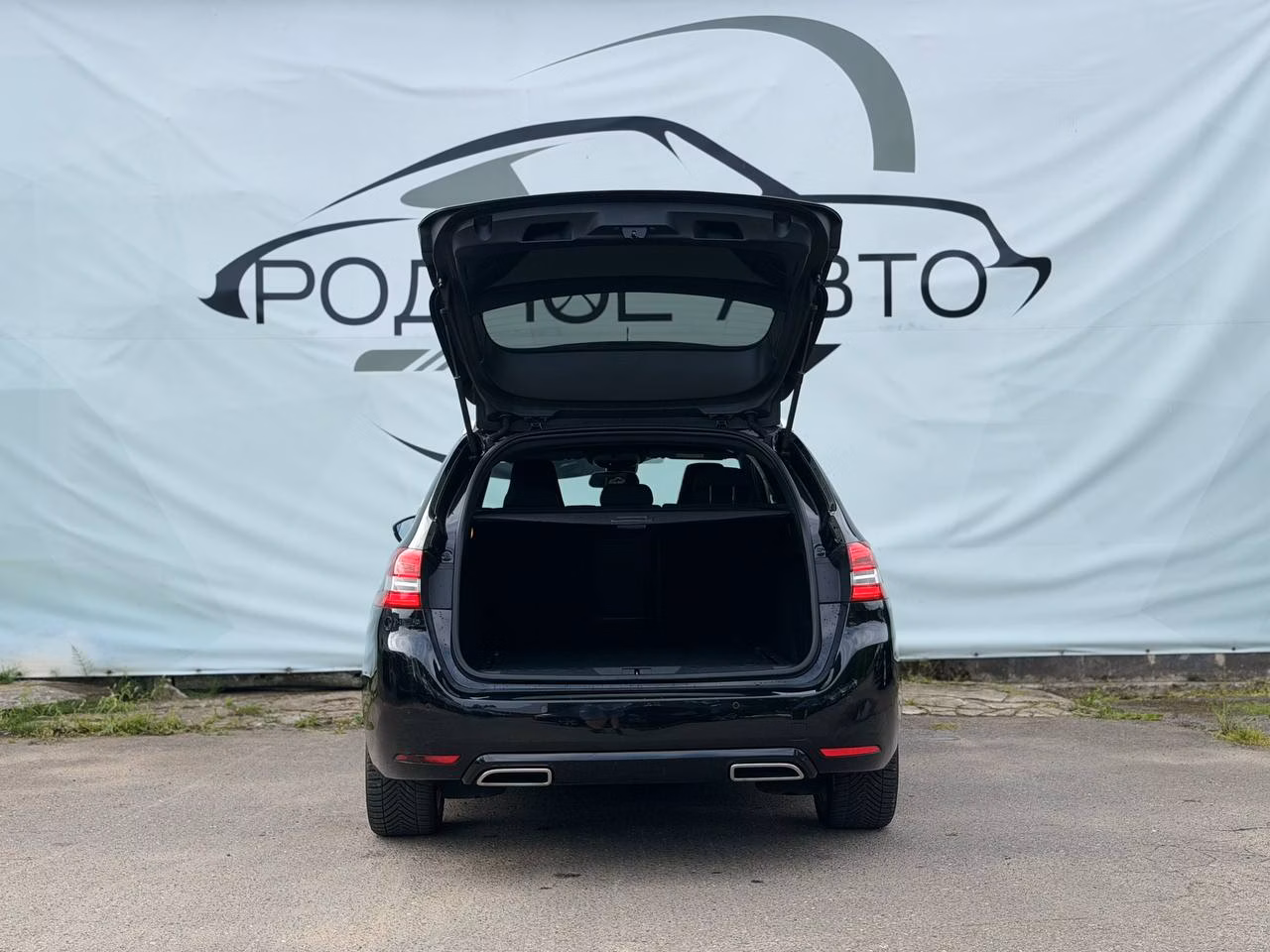 Peugeot 308 фото 7
