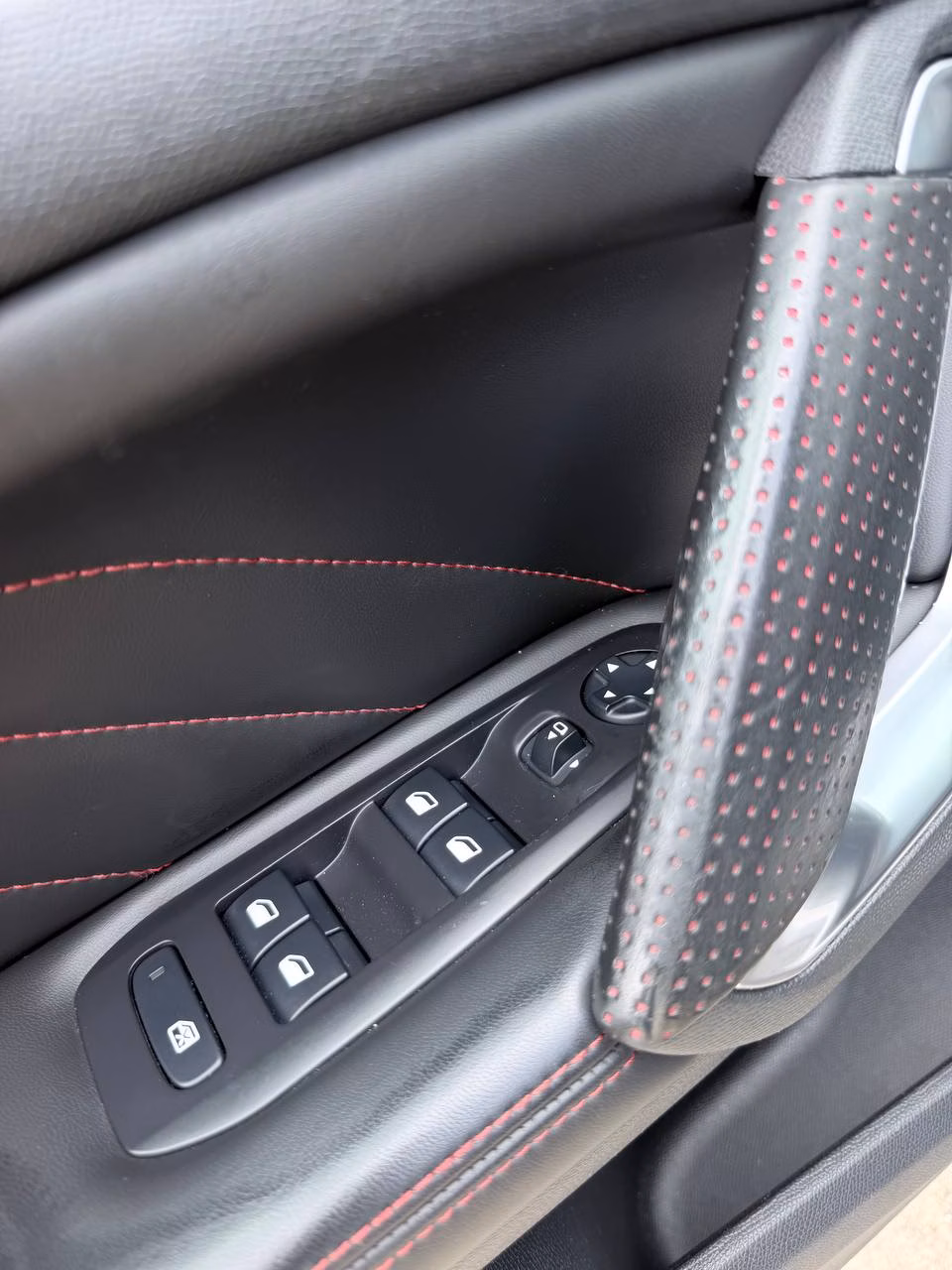 Peugeot 308 фото 17