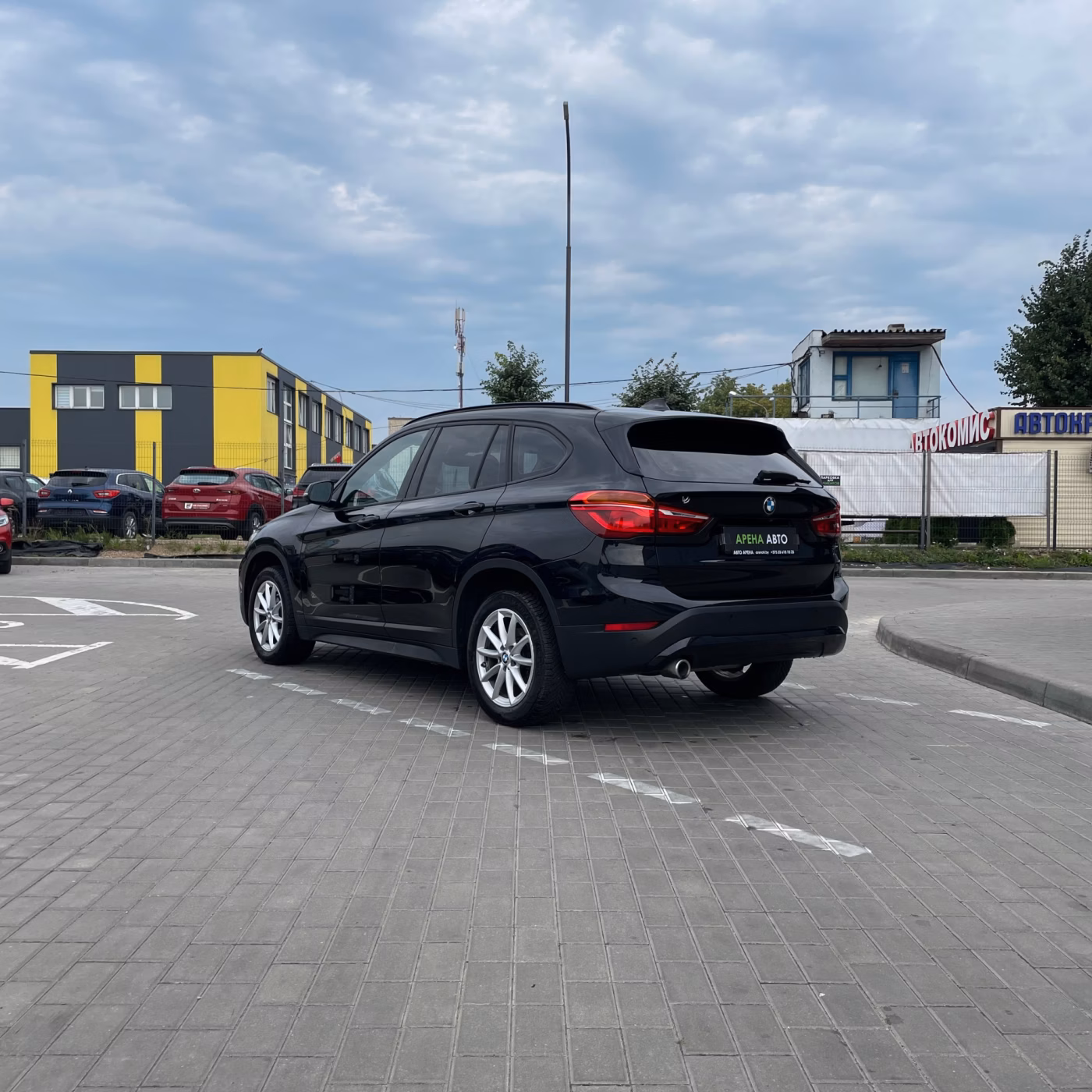 BMW X1 фото 6