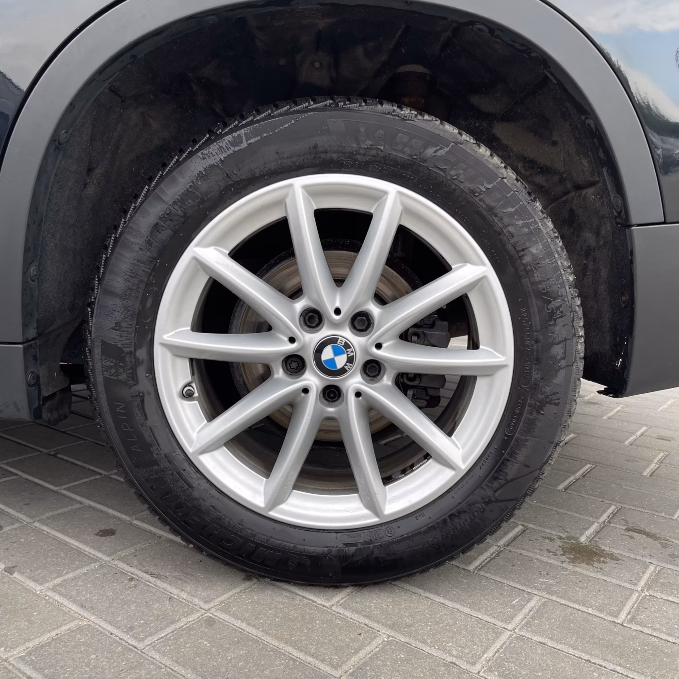BMW X1 фото 7