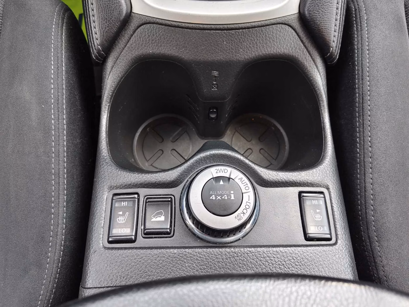 Nissan X-Trail фото 13