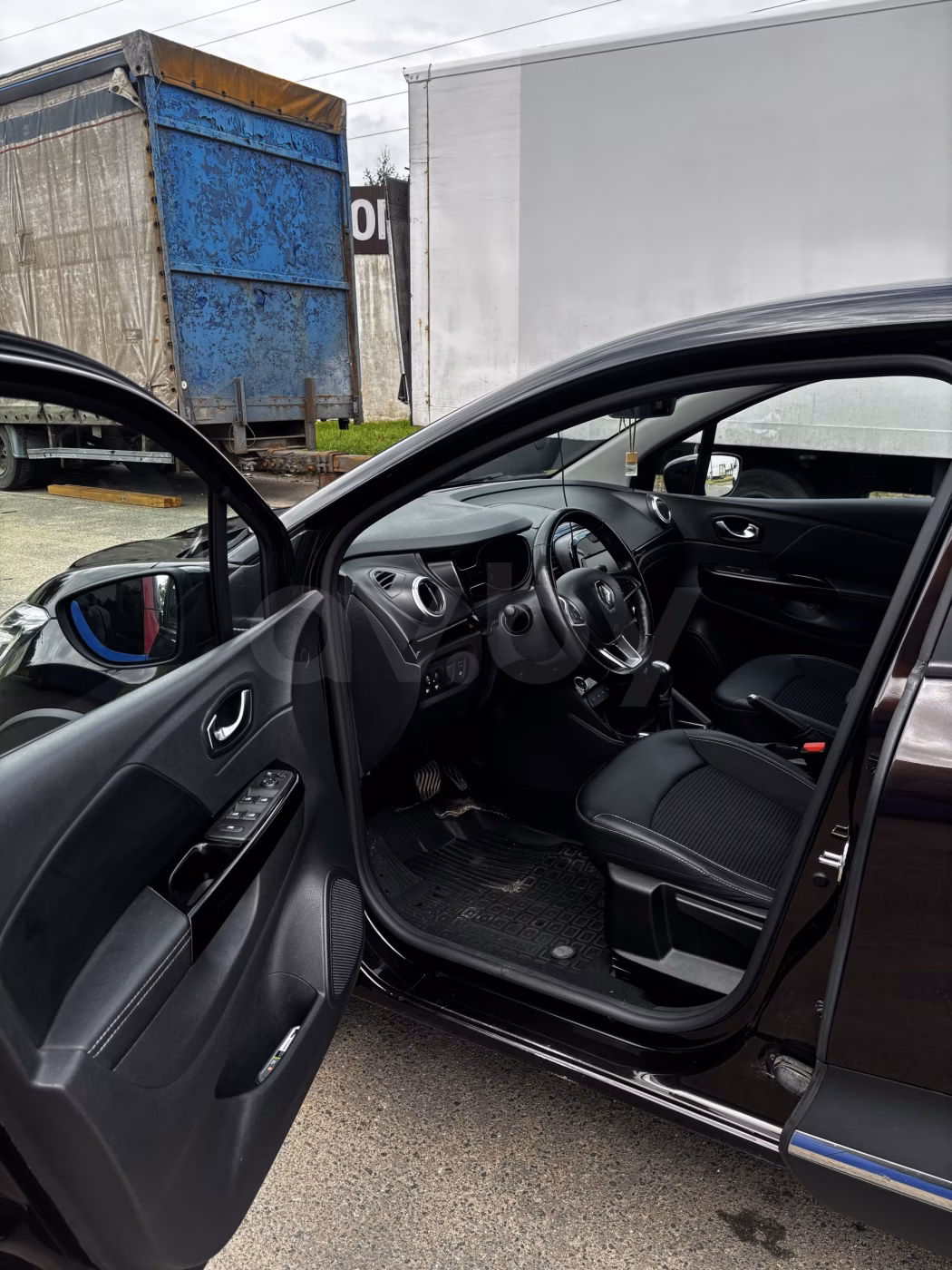 Renault Kaptur фото 10