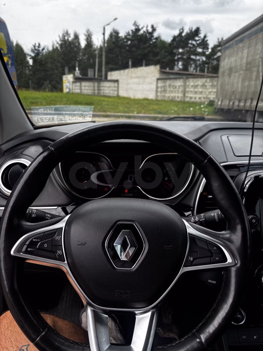 Renault Kaptur фото 11