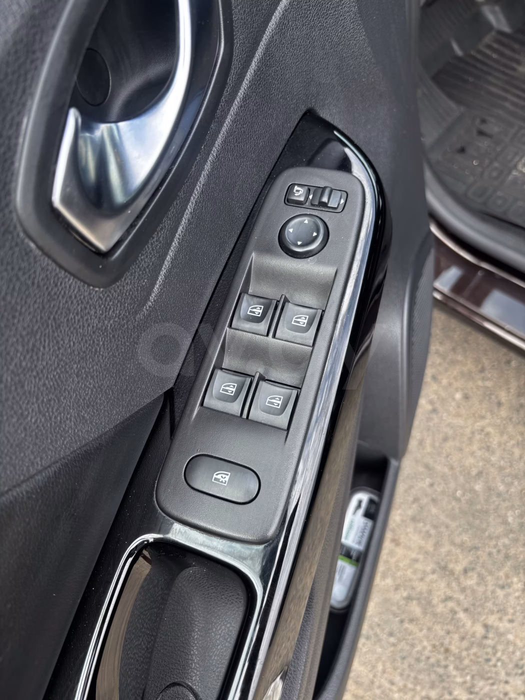 Renault Kaptur фото 12
