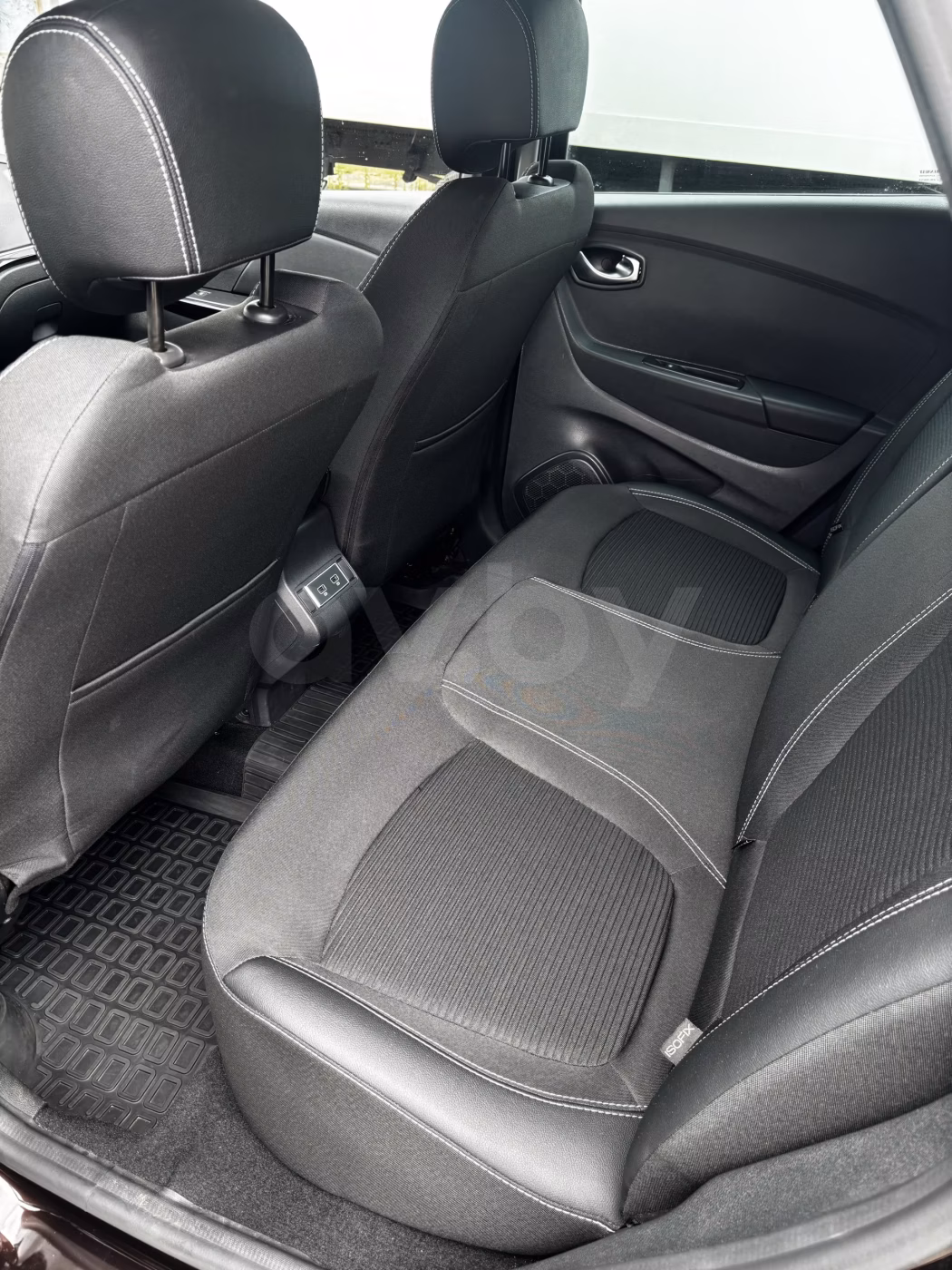 Renault Kaptur фото 15