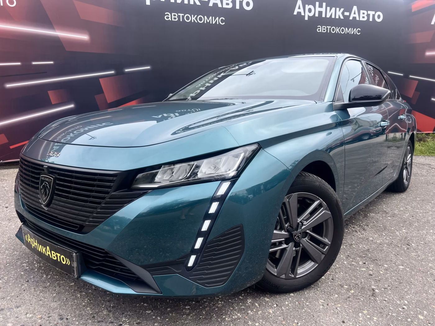 Peugeot 308 фото 2