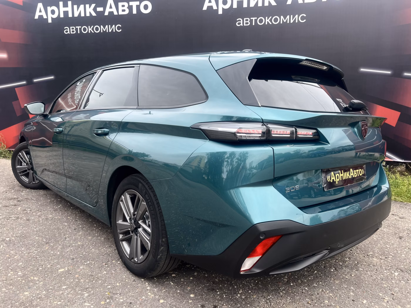 Peugeot 308 фото 3