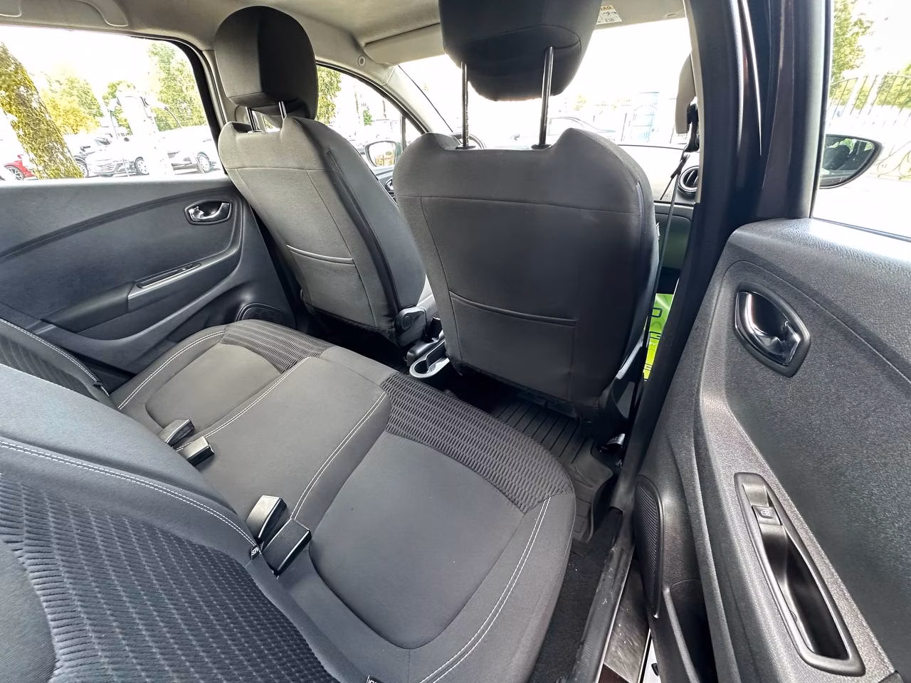 Renault Kaptur фото 11