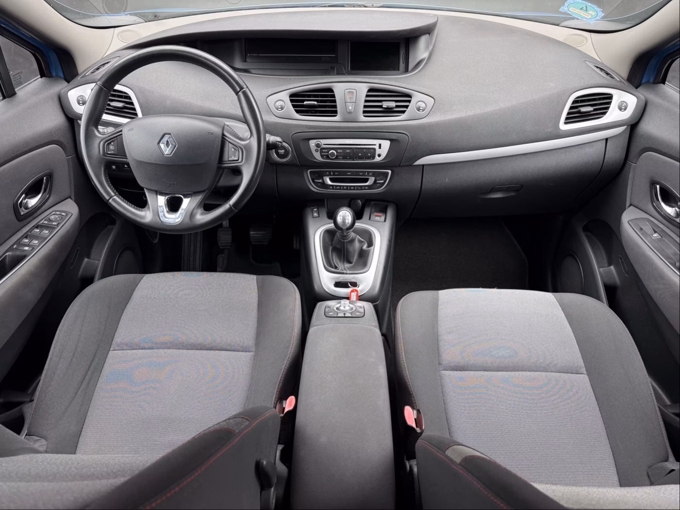 Renault Grand Scenic фото 8