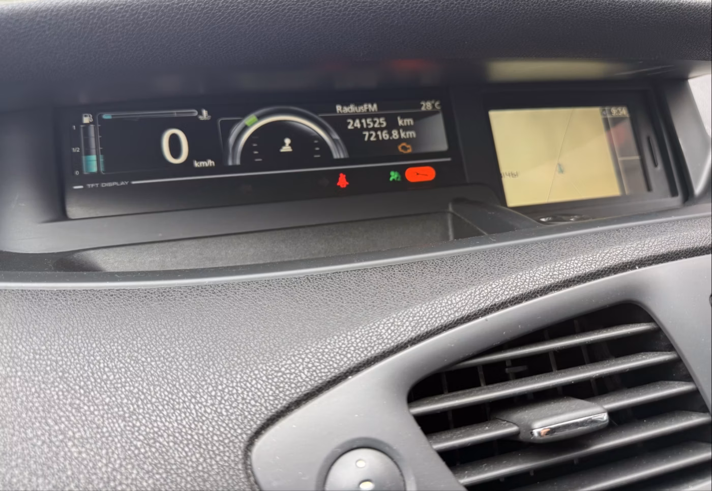 Renault Grand Scenic фото 12