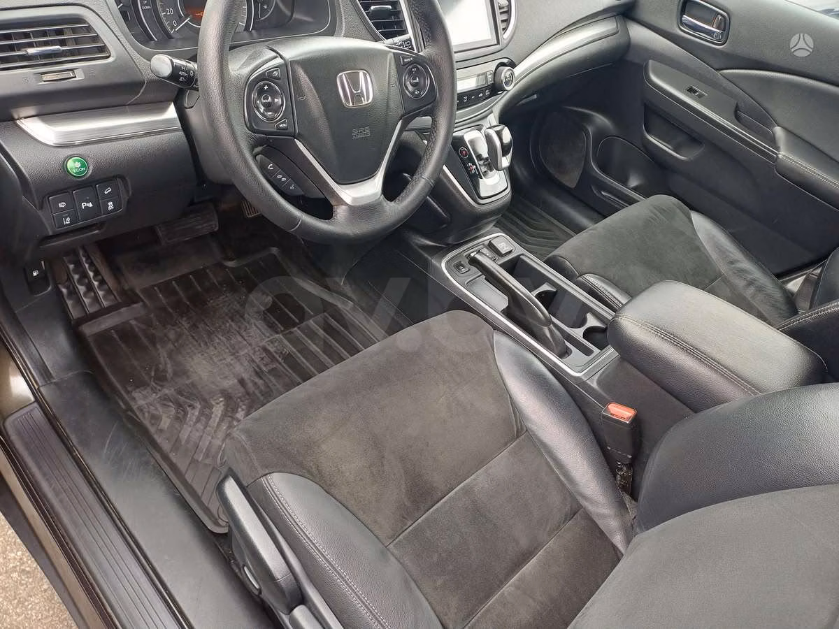 Honda CR-V фото 6