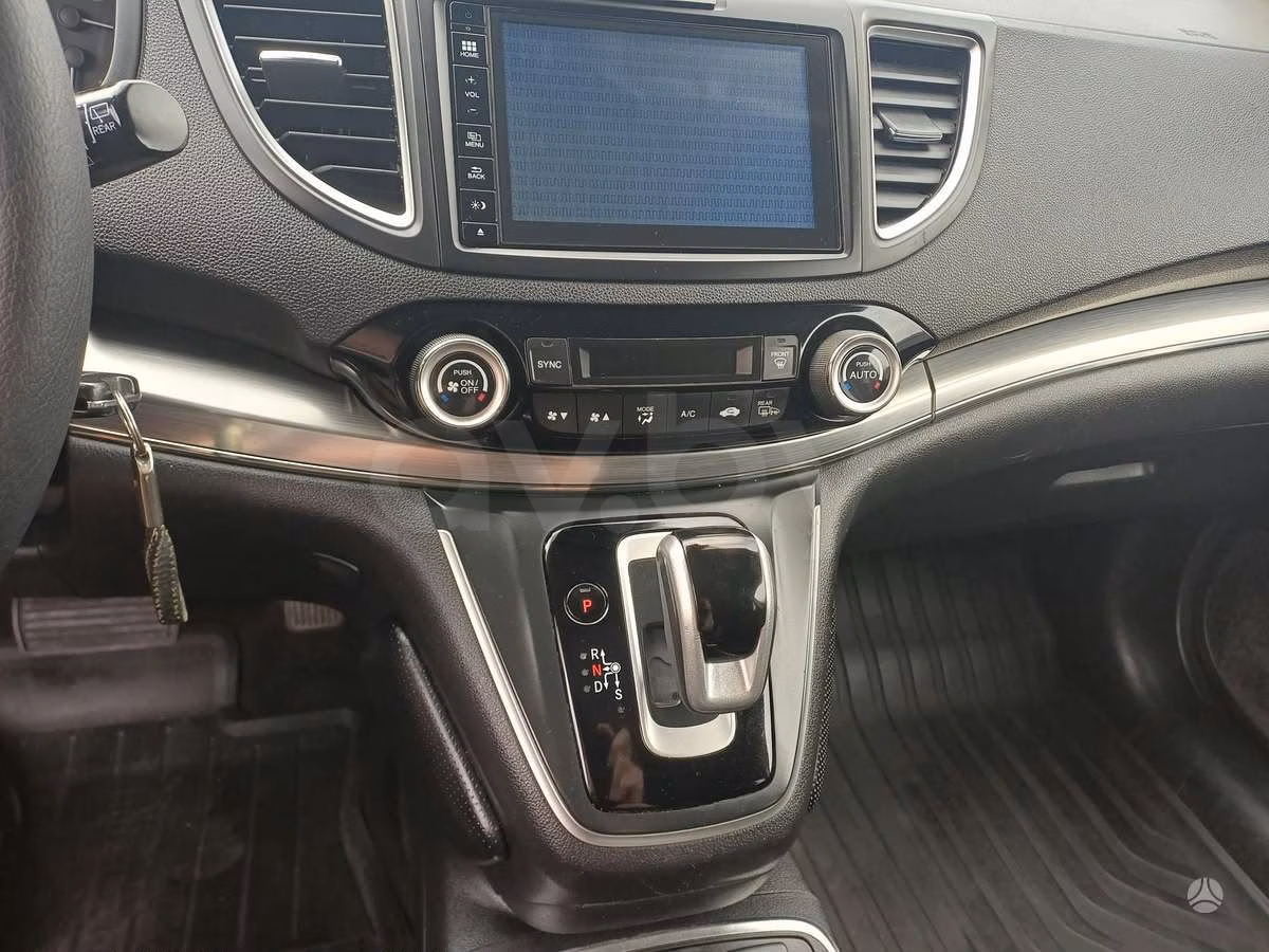 Honda CR-V фото 8
