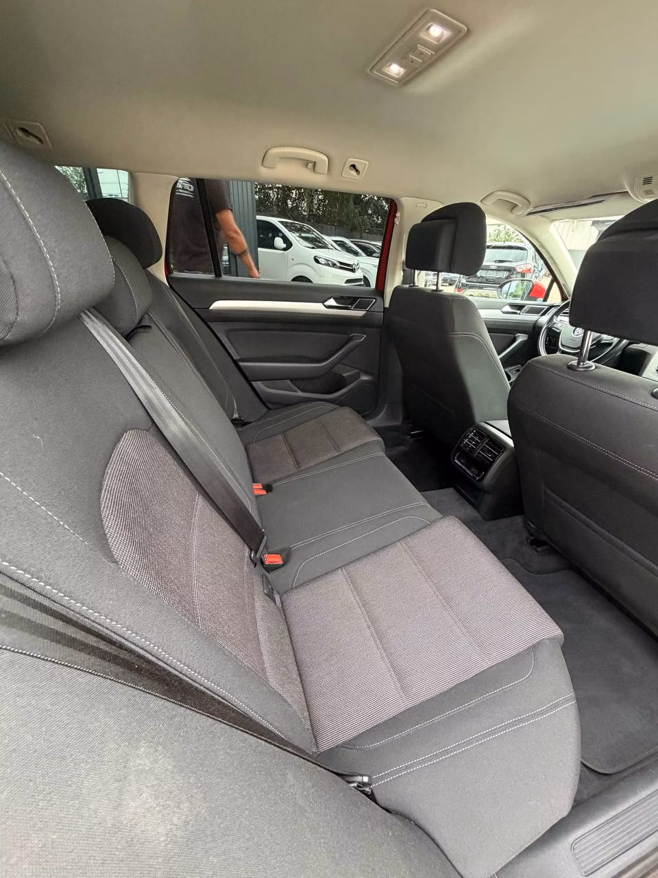 Volkswagen Passat фото 12