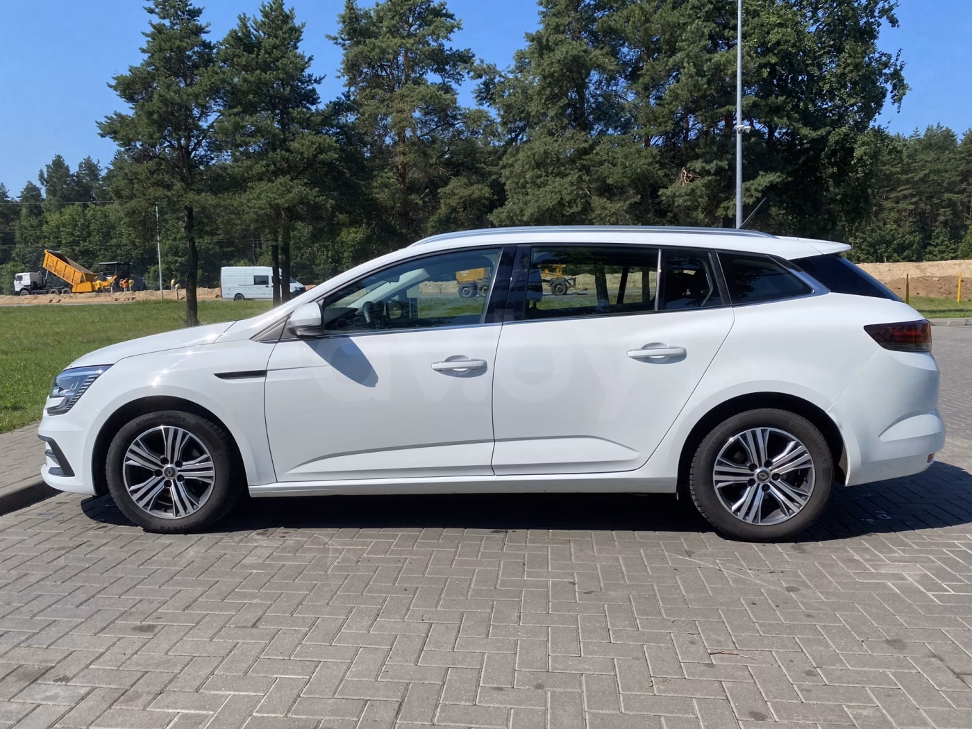 Renault Megane фото 2