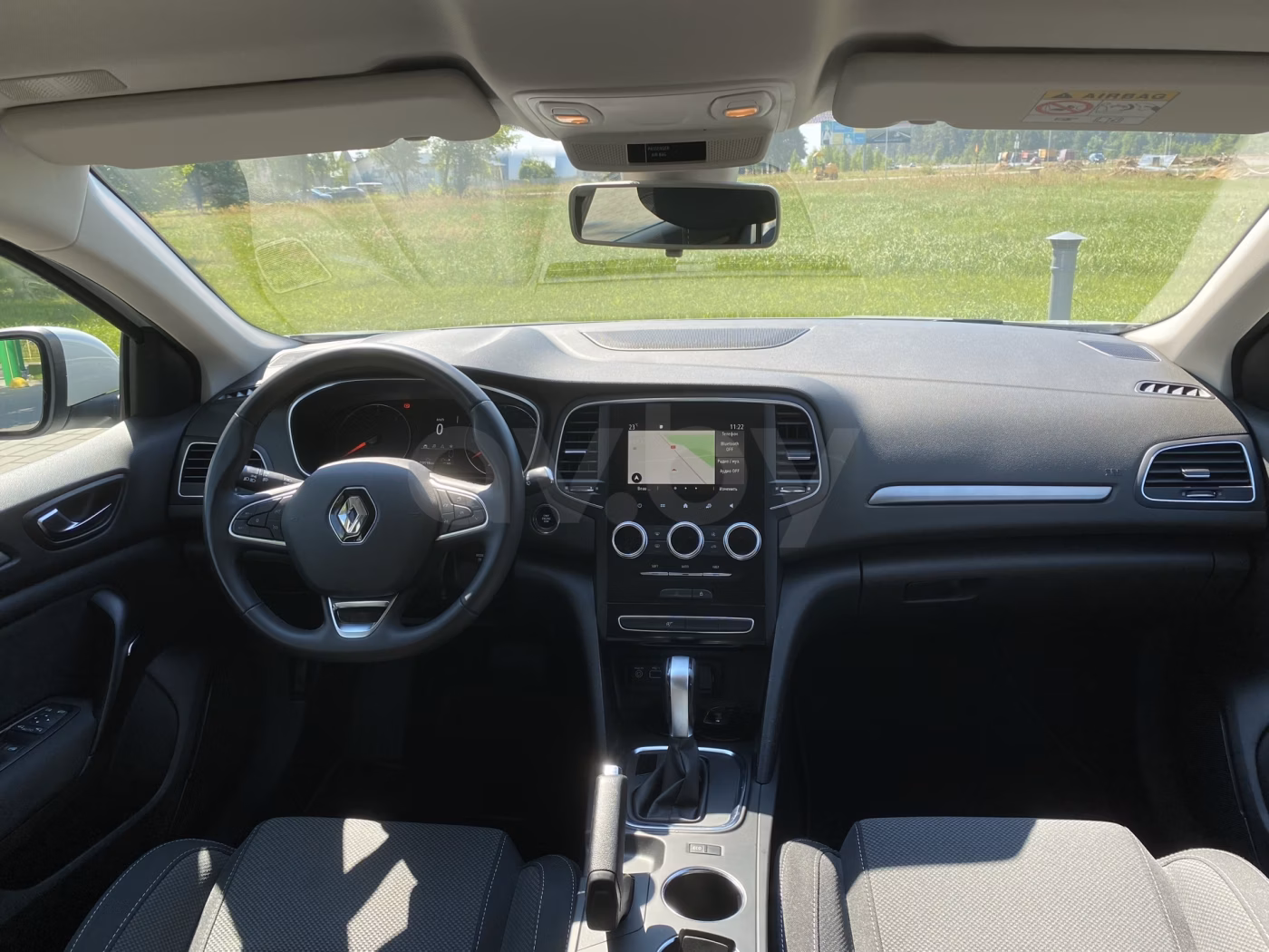 Renault Megane фото 11