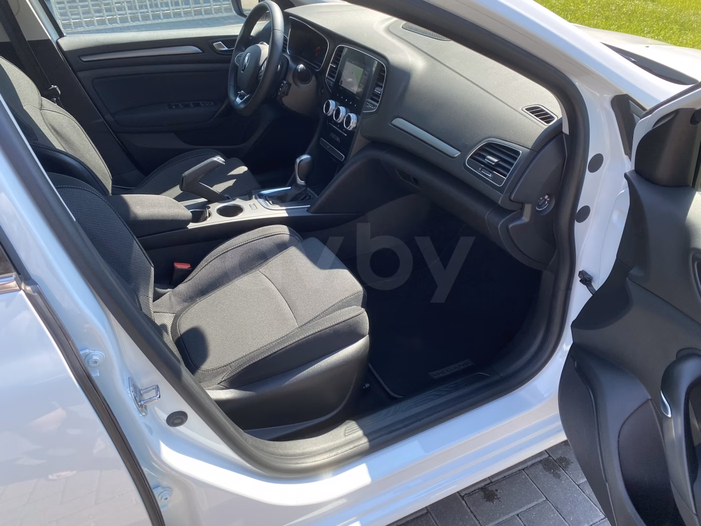 Renault Megane фото 16