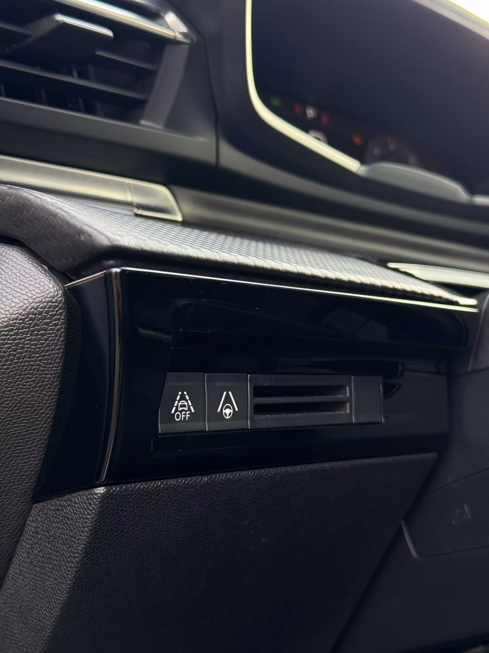 Peugeot 508 фото 11