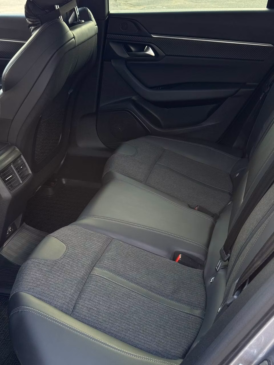 Peugeot 508 фото 16
