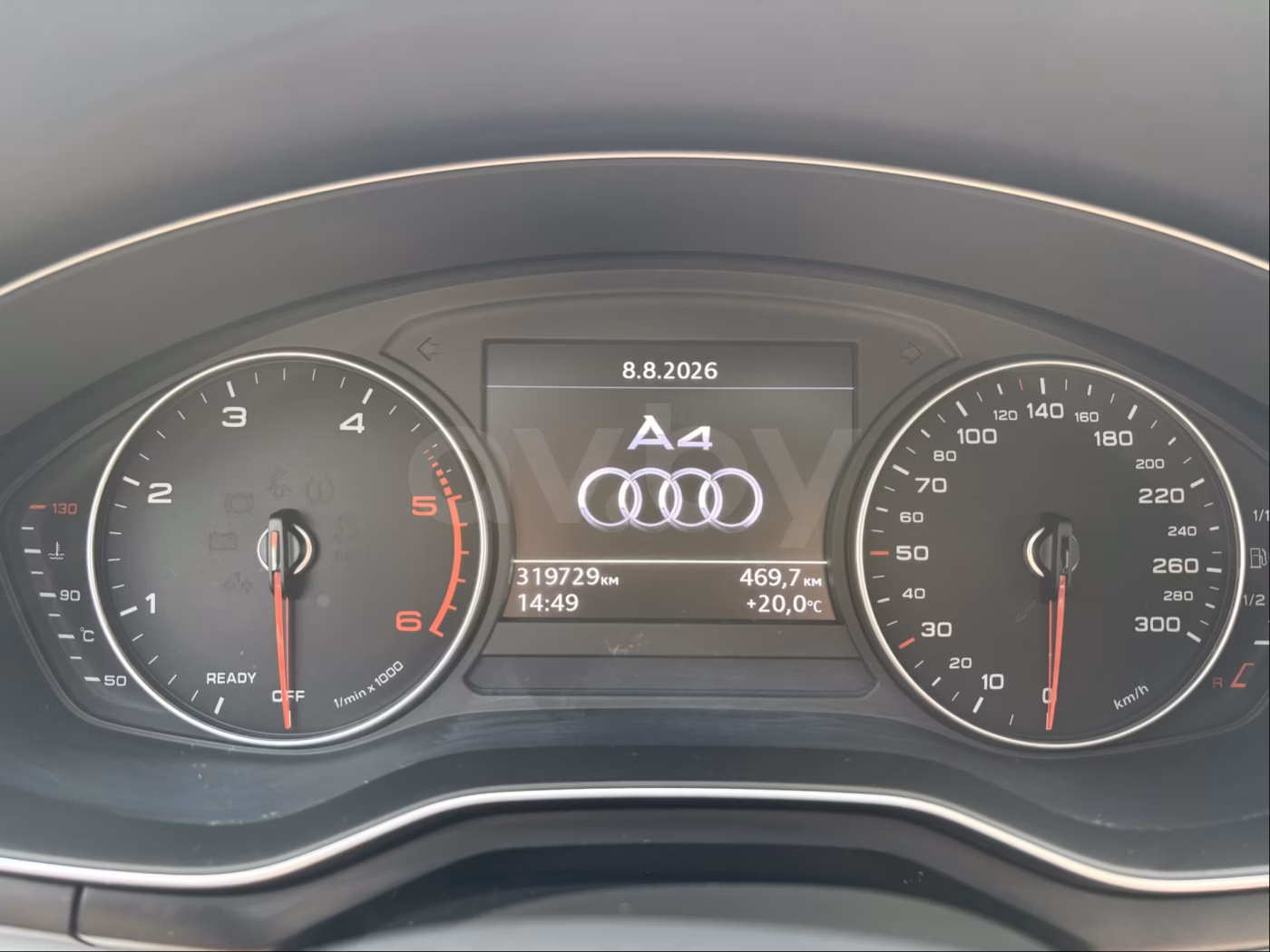 Audi A4 фото 3