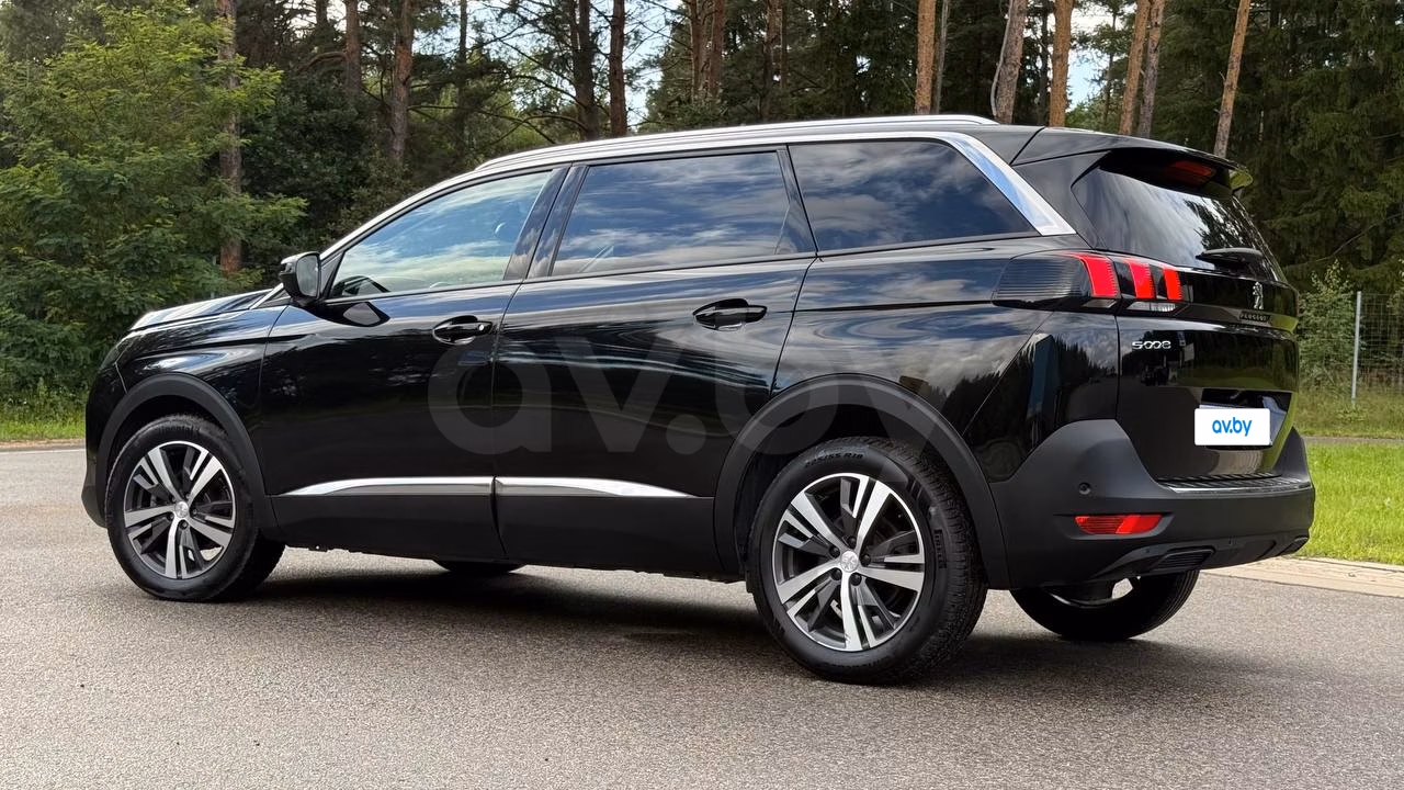 Peugeot 5008 фото 18