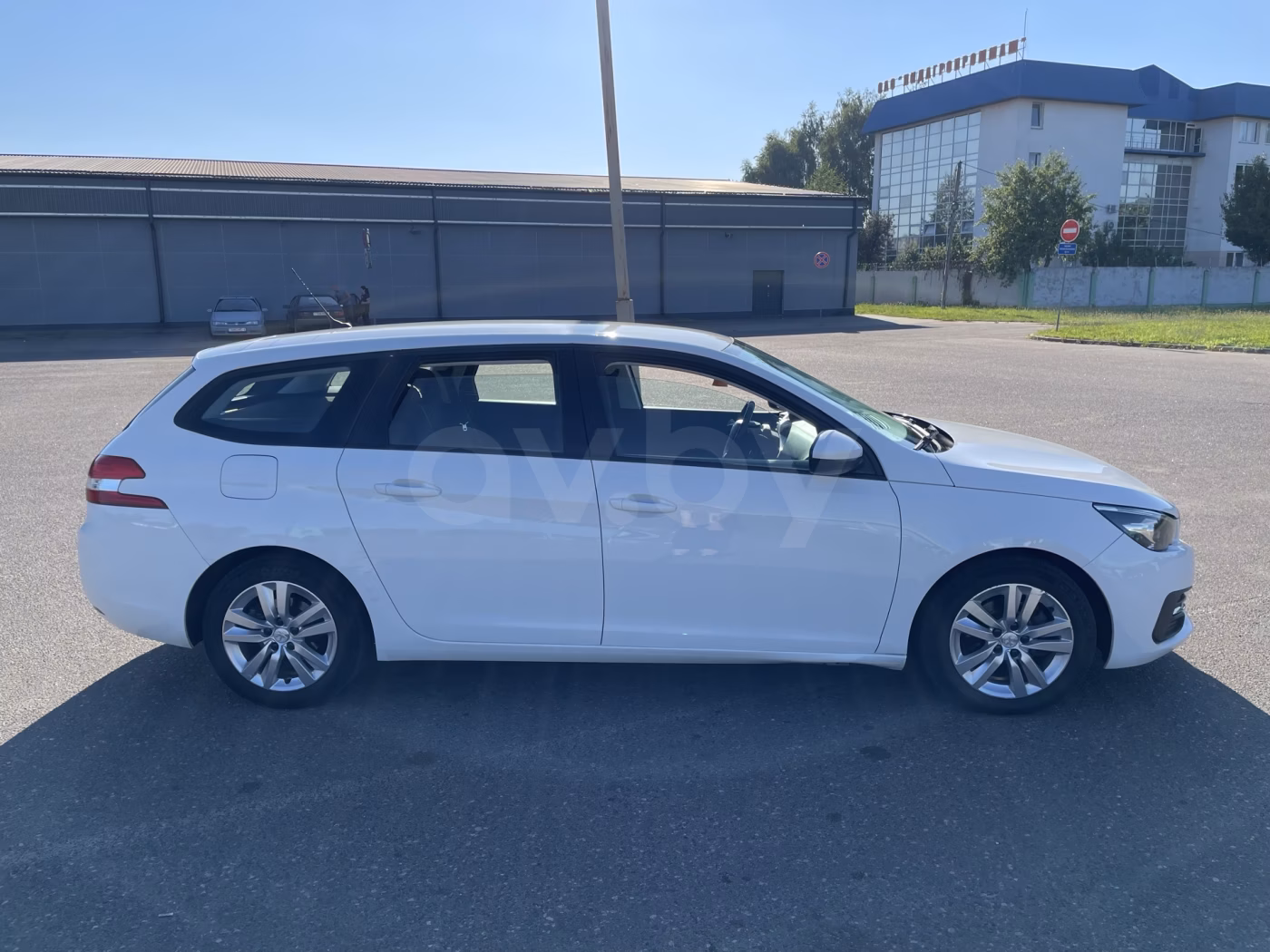 Peugeot 308 фото 4