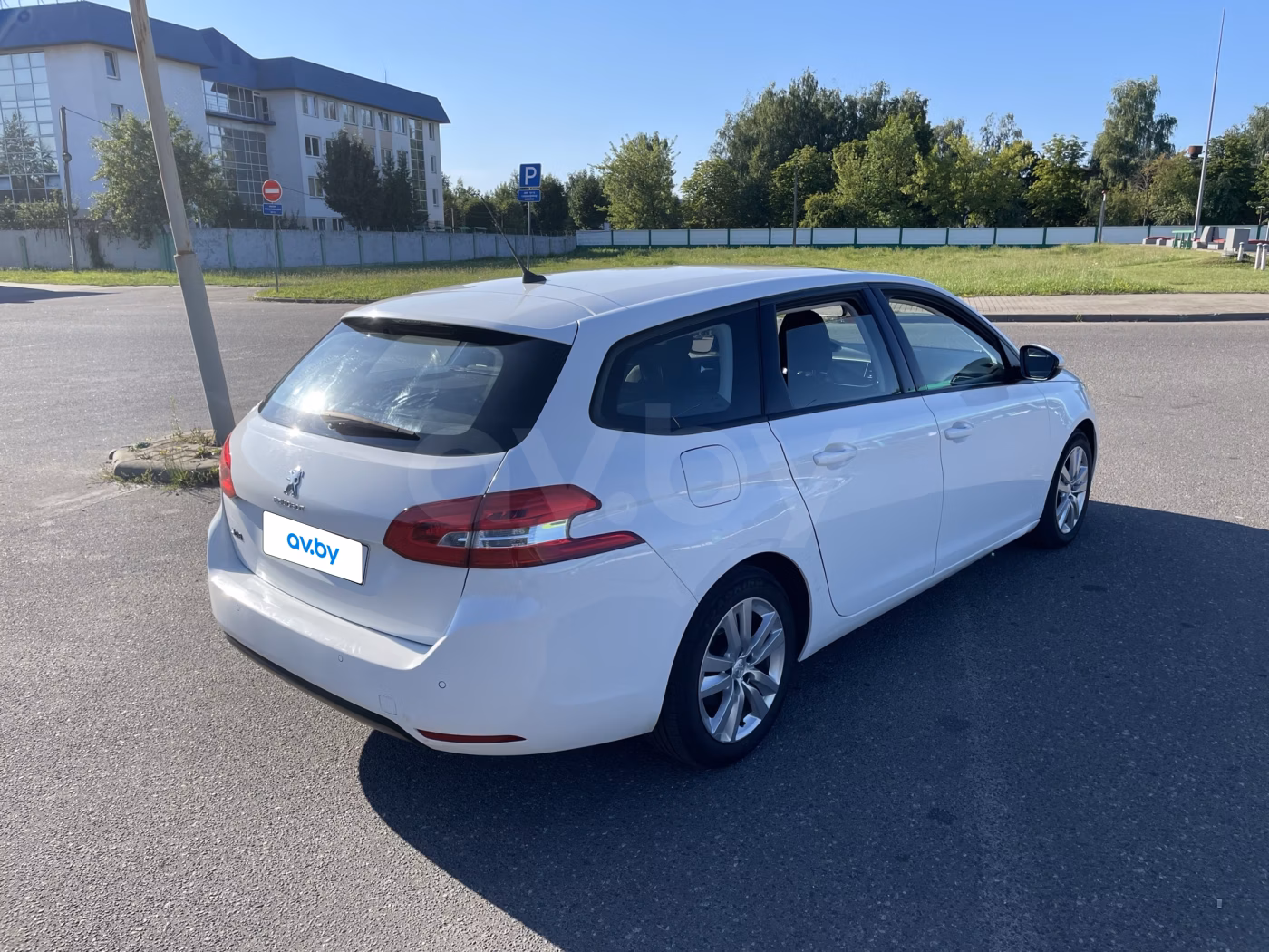 Peugeot 308 фото 5