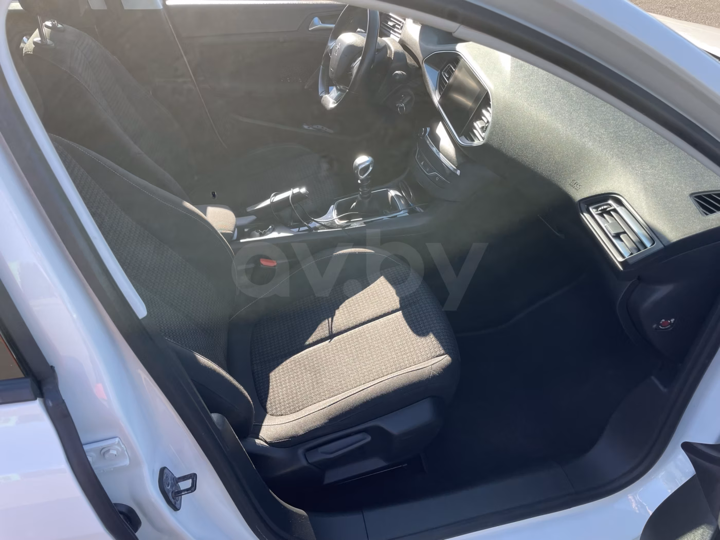 Peugeot 308 фото 17