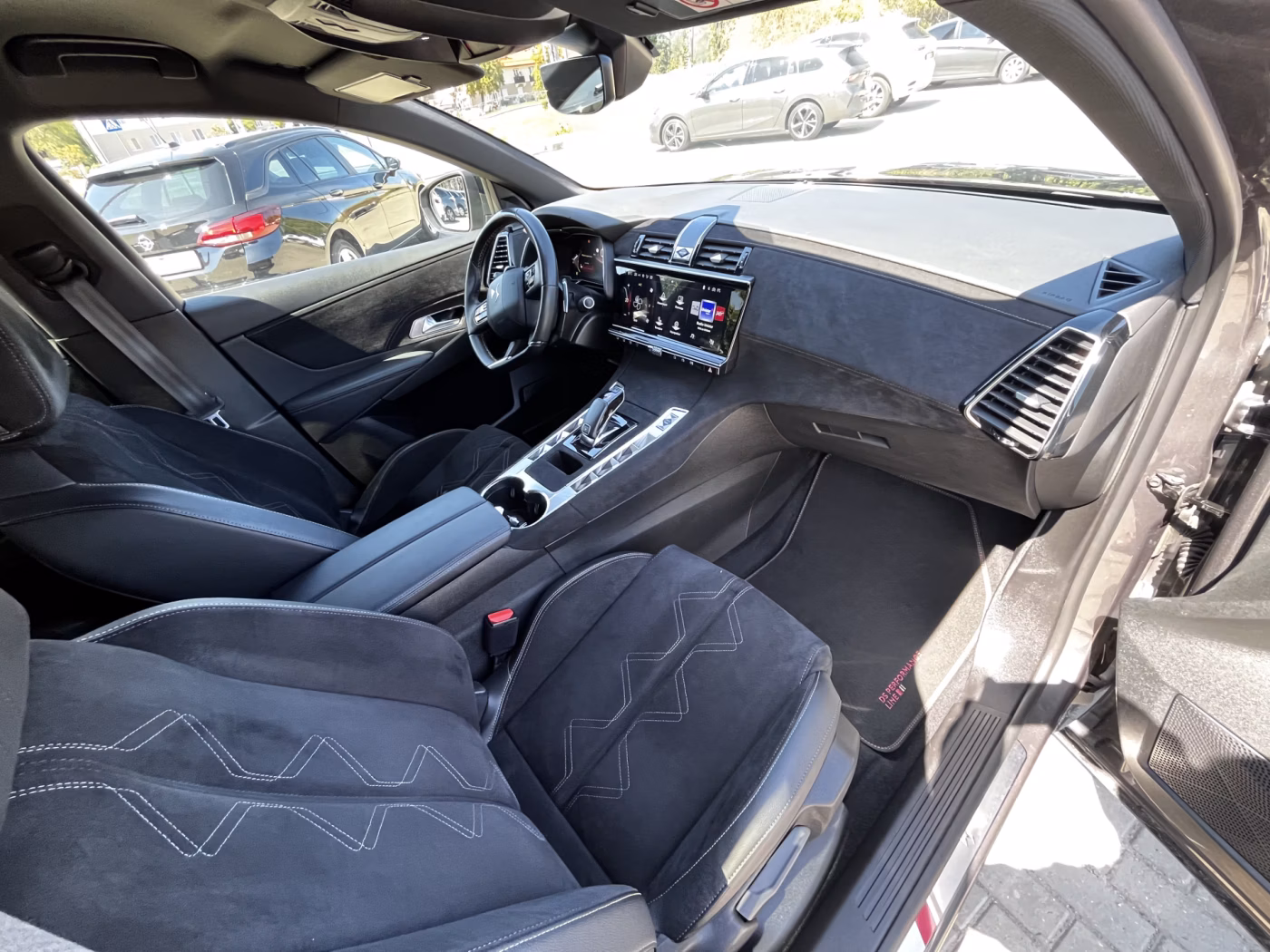 DS 7 Crossback фото 15
