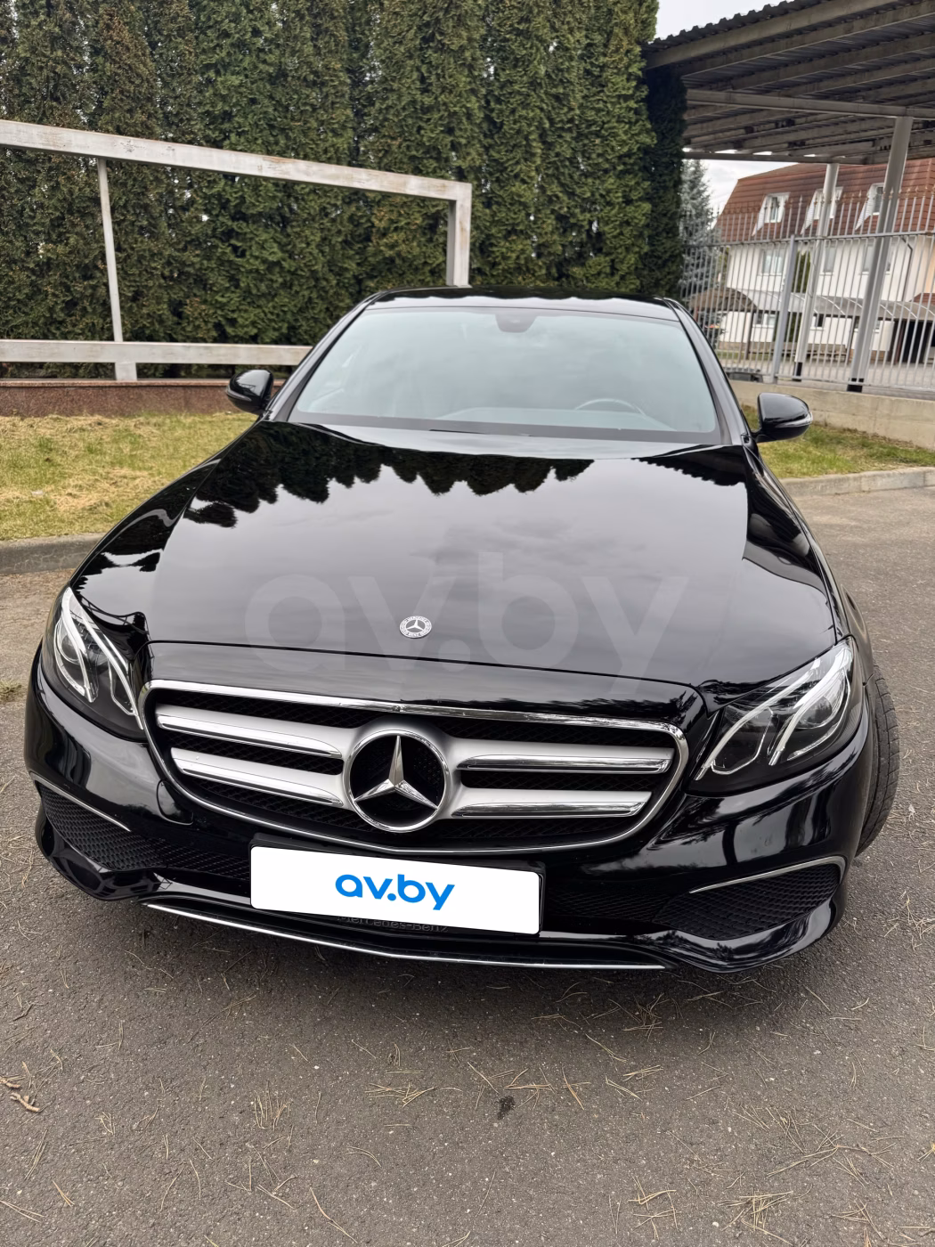 Mercedes-Benz E-Класс фото 3
