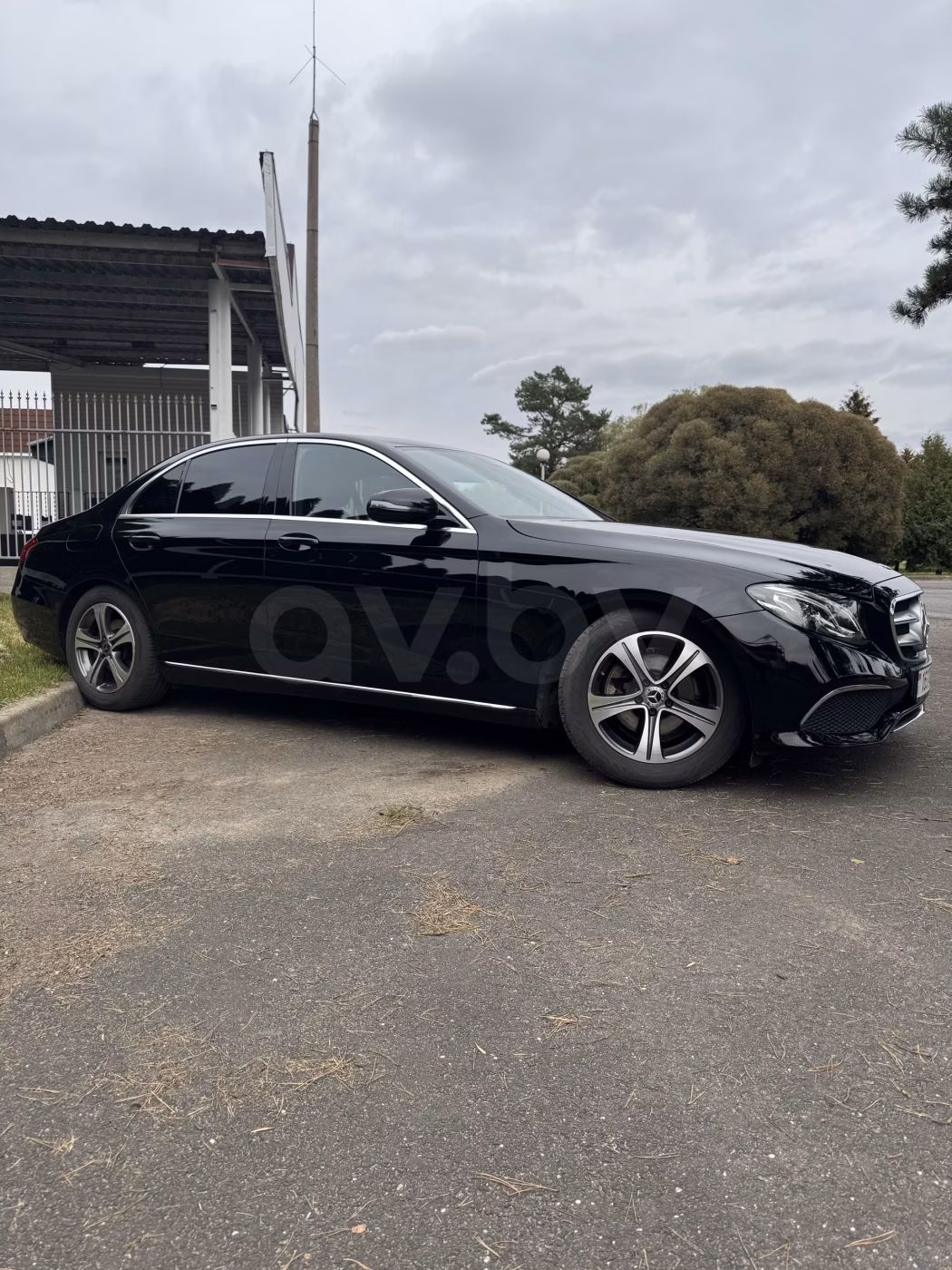 Mercedes-Benz E-Класс фото 9