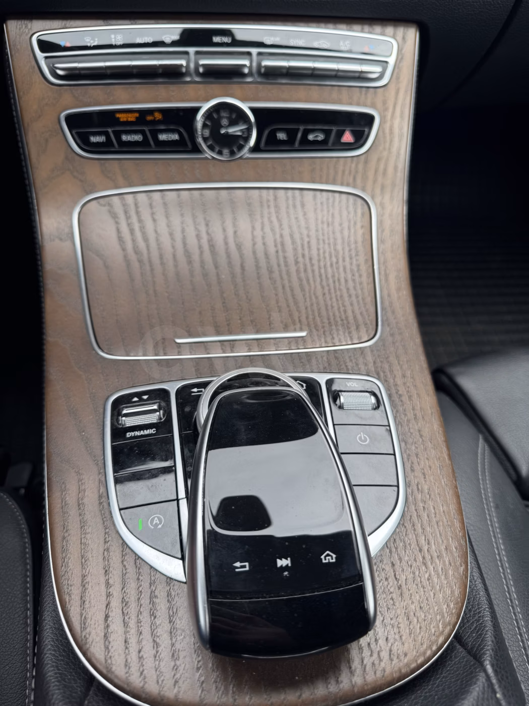 Mercedes-Benz E-Класс фото 15