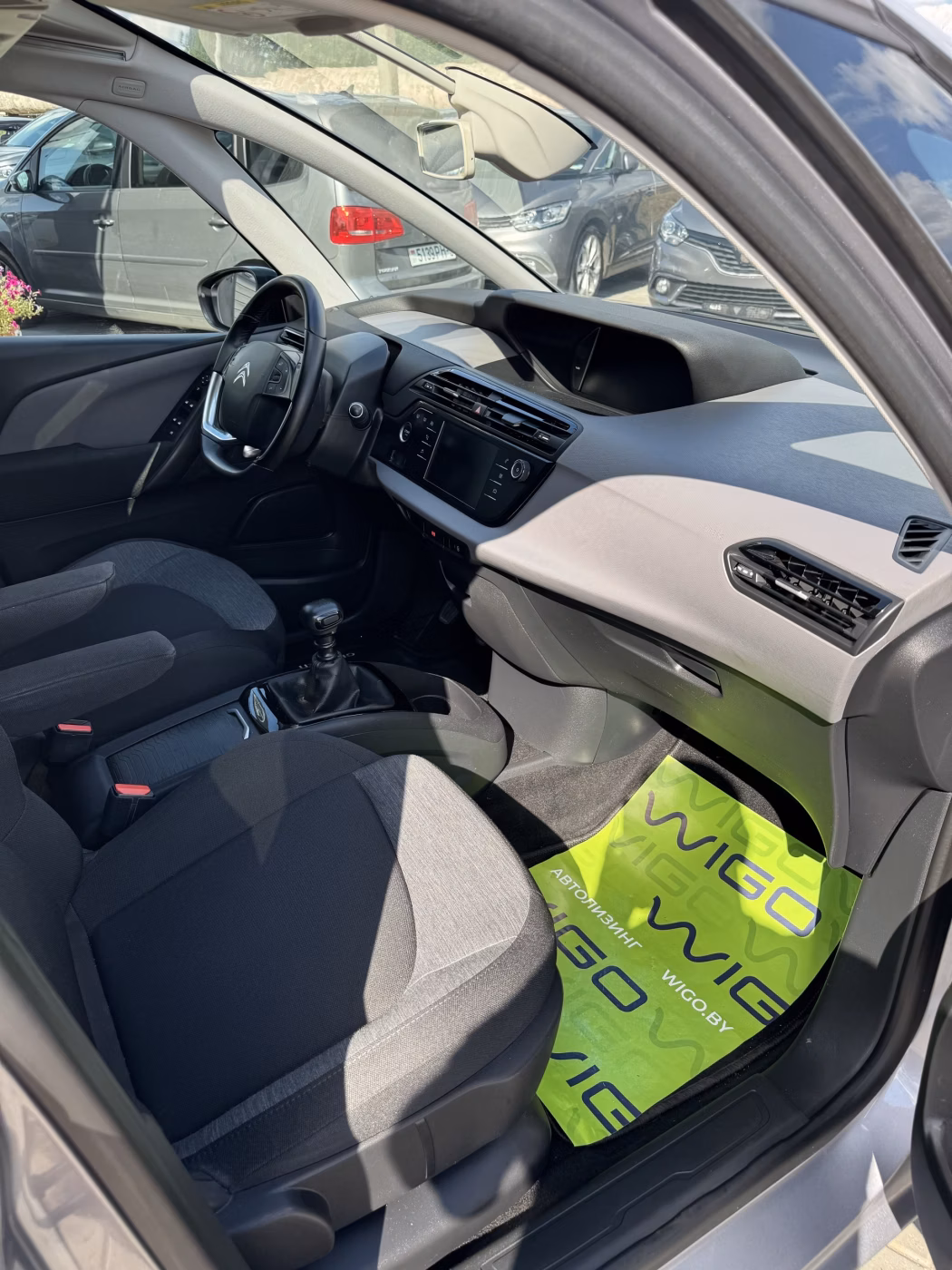 Citroen C4 Grand Spacetourer фото 10