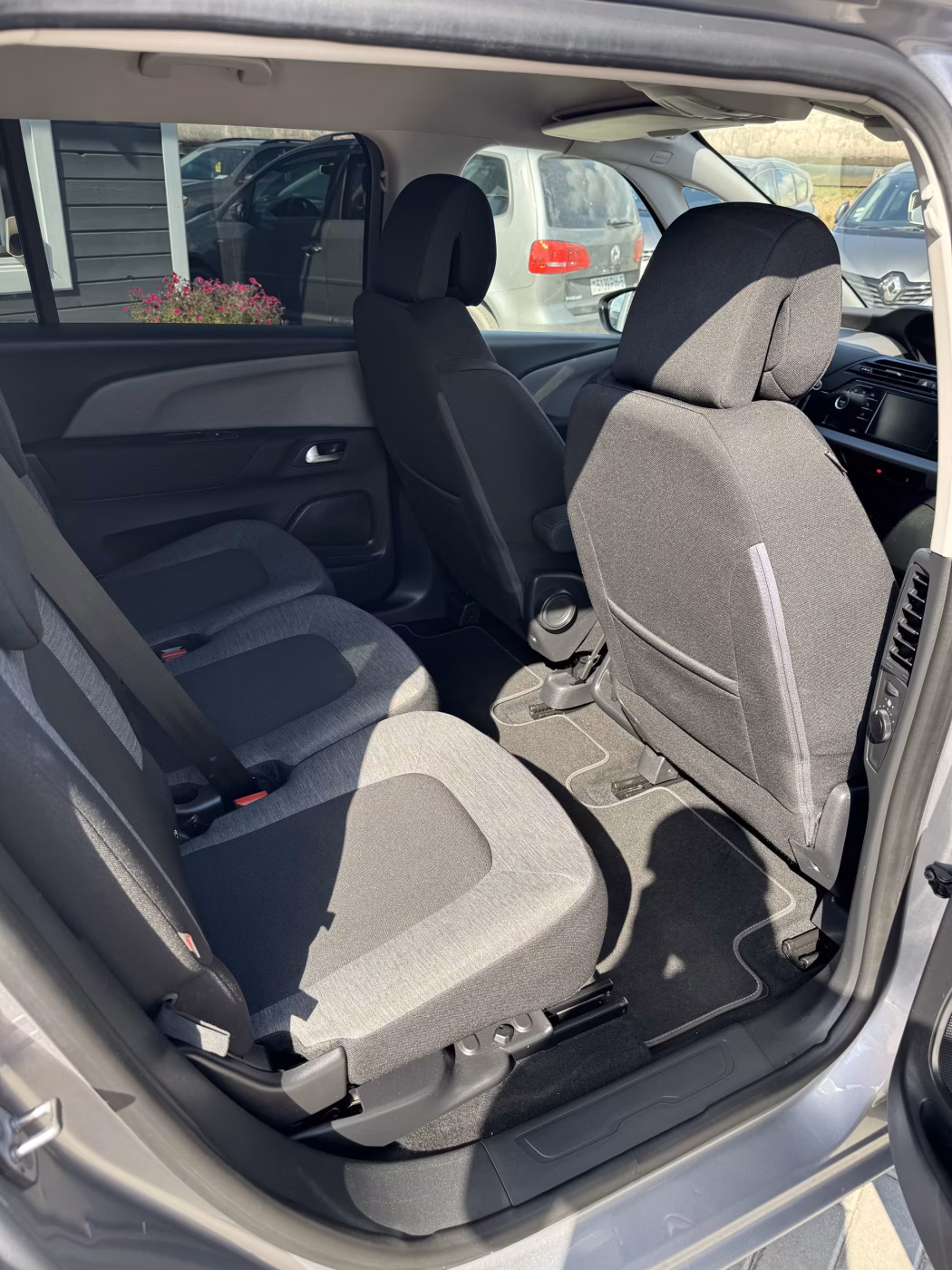 Citroen C4 Grand Spacetourer фото 13