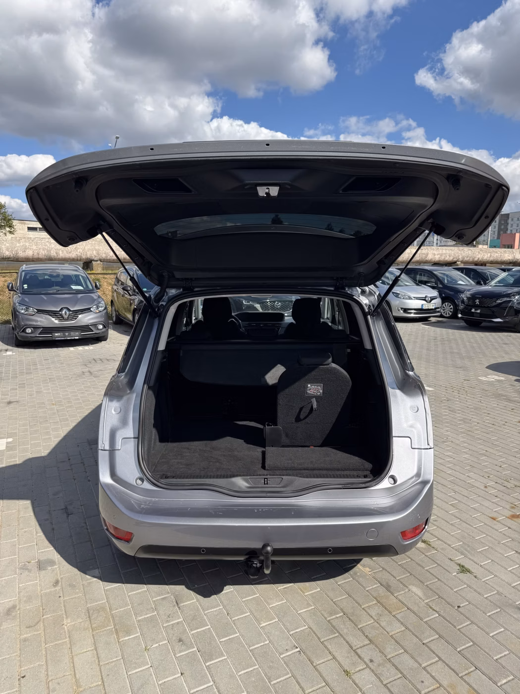 Citroen C4 Grand Spacetourer фото 16