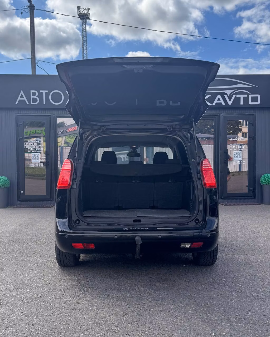 Peugeot 5008 фото 14