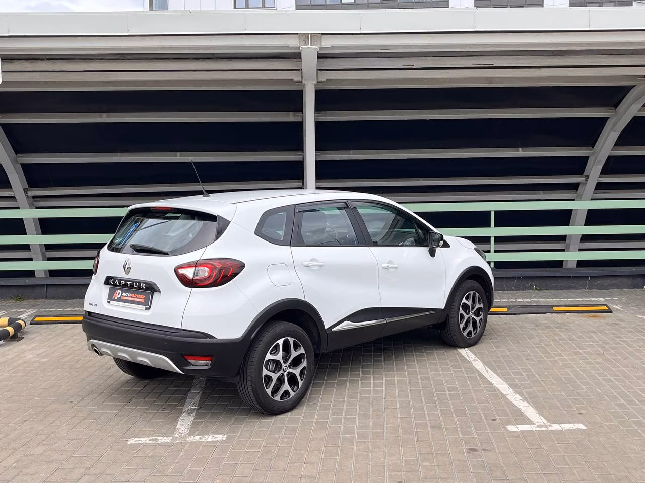 Renault Kaptur фото 6