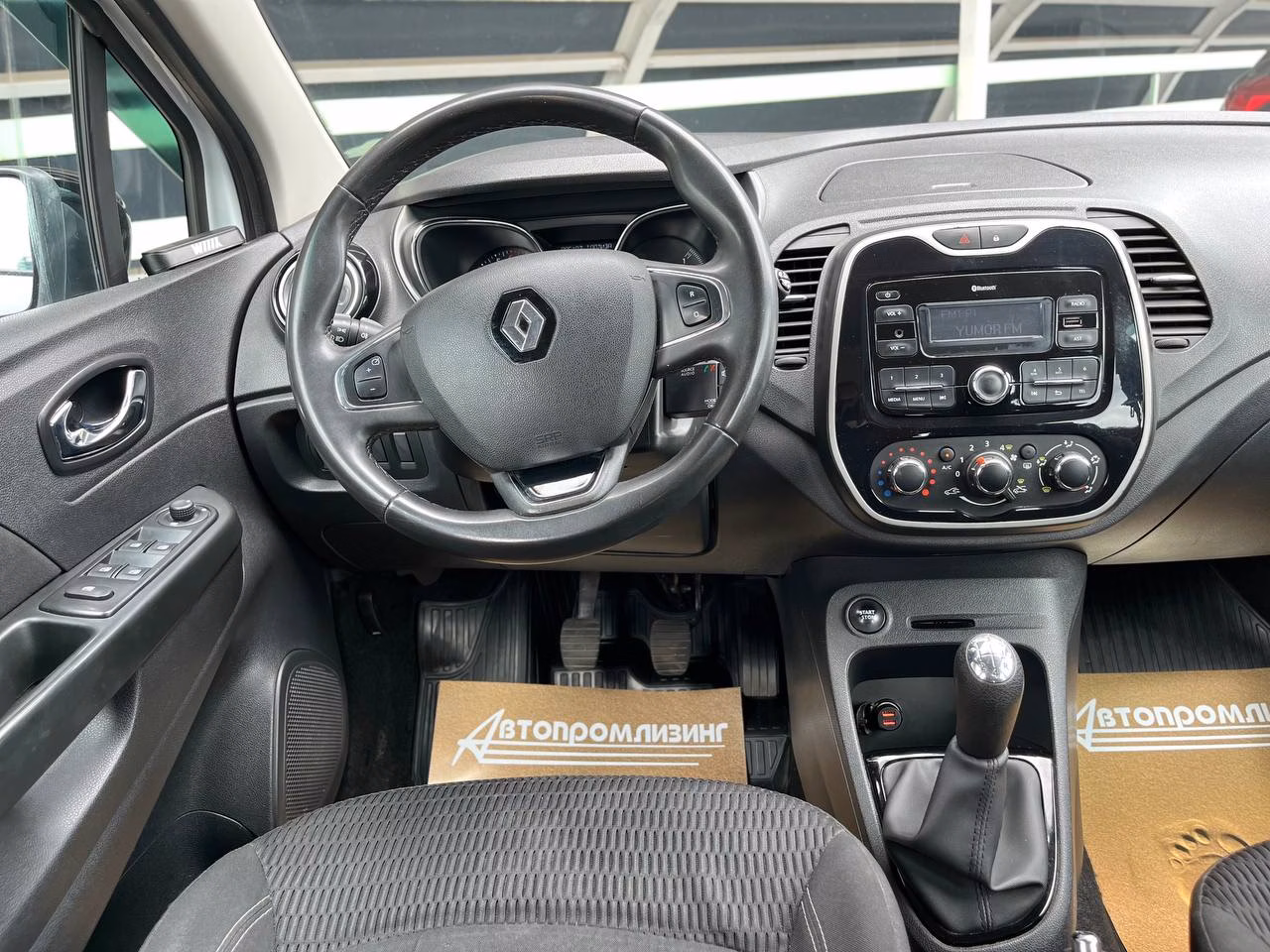 Renault Kaptur фото 8