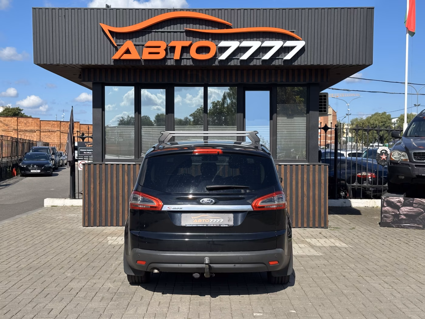 Ford S-MAX фото 3