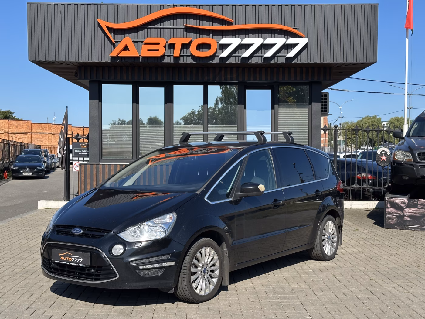 Ford S-MAX фото 5