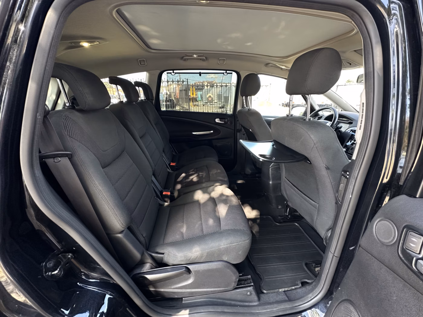 Ford S-MAX фото 14