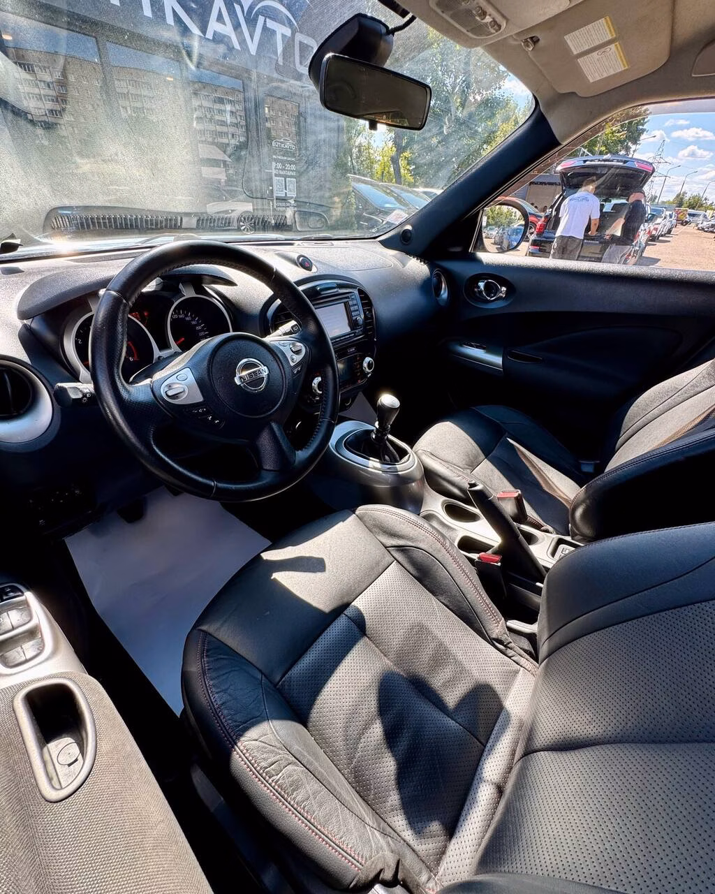 Nissan Juke фото 10