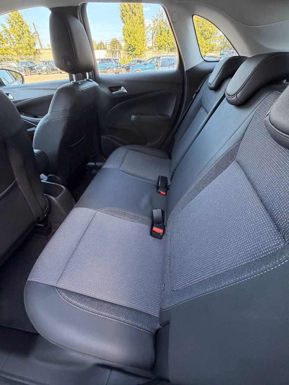 Opel Crossland X фото 11