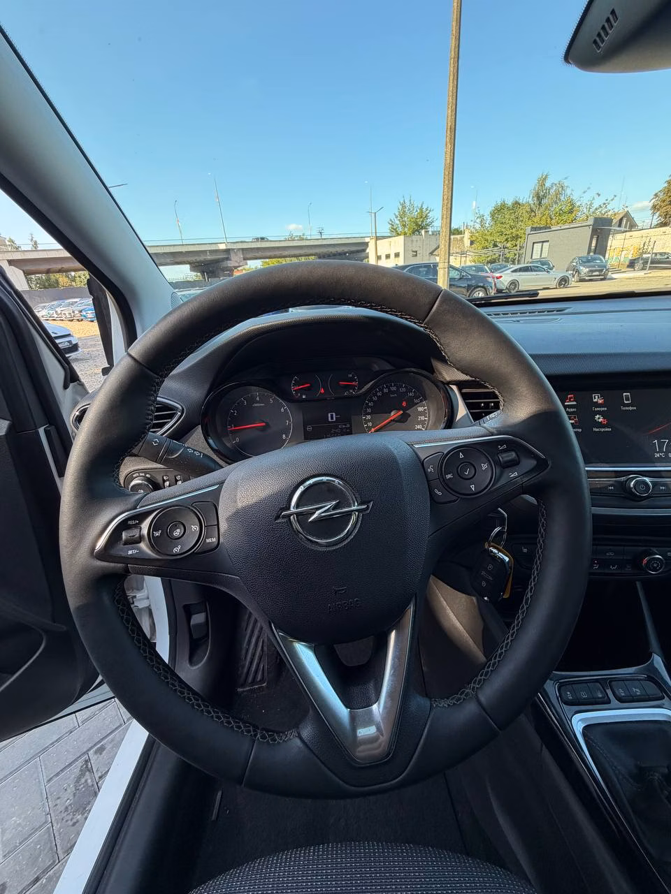 Opel Crossland X фото 14