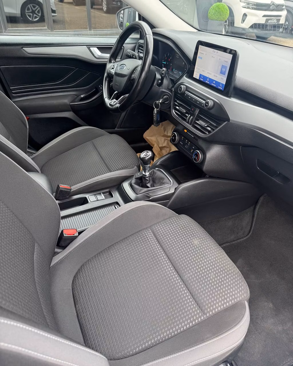 Ford Focus фото 14