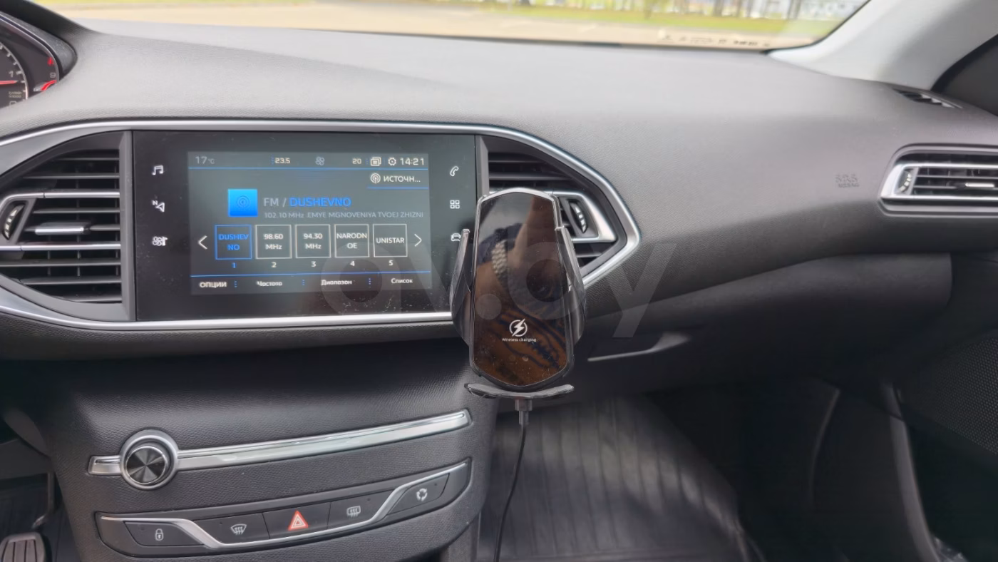 Peugeot 308 фото 8