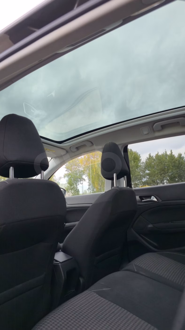 Peugeot 308 фото 10
